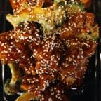 Best SESAME CHICKEN w. BROCCOLI in Fairfield, CT