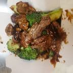 Best Beef w. Broccoli in Fairfield, CT