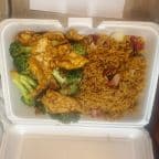 Best Chicken w. Broccoli in Fairfield, CT