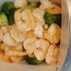 Best Shrimp w. Broccoli, Carrots & Snow Peas in Fairfield, CT
